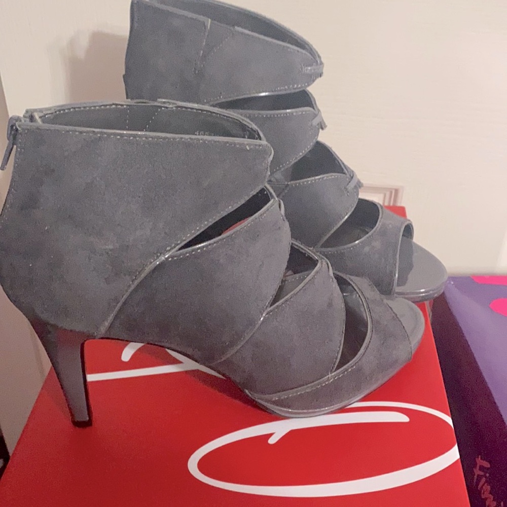 Women’s Heels 8.5